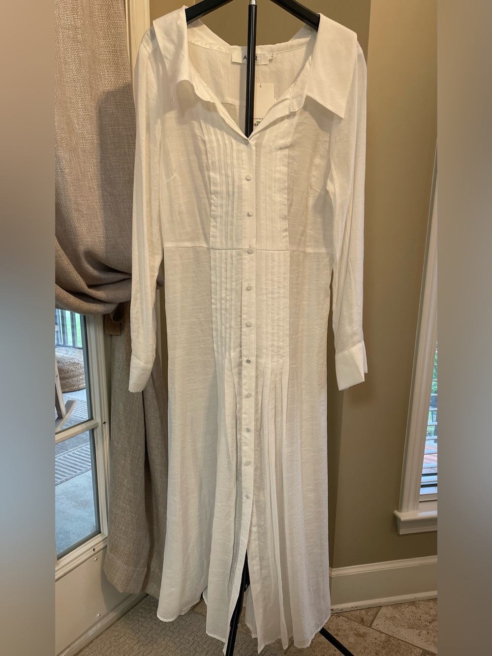 Astr White Layered Button-Front Maxi Dress  2pc Size Med 6-8